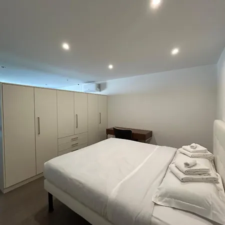 Moderno A Apartament