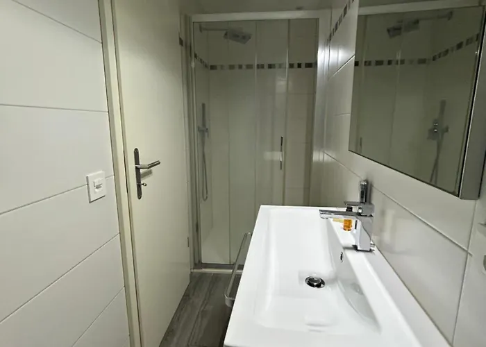 Moderno A Apartment *