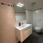 아파트 Moderno A